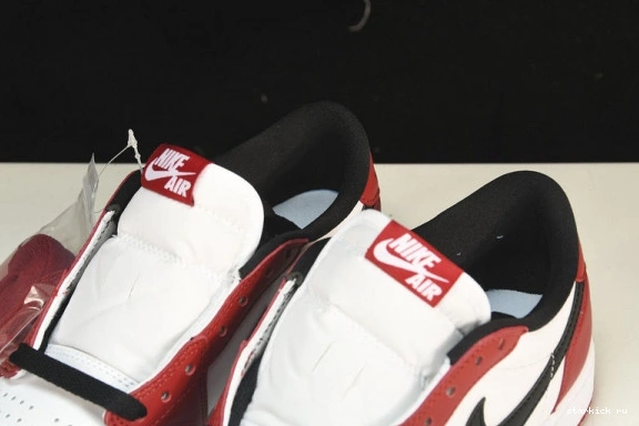 Low  705329-600  Jordan Chicago (2016) Retro 1   705329-600 1212